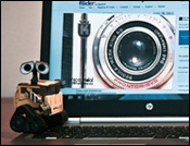 walle-framed-lite walle-framed-lite